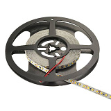 Светодиодная лента 2835, 120 д/м,9,6W,12V, IP20, нейтральный свет, открытая (рулон 5 метров) (LR2-NW)